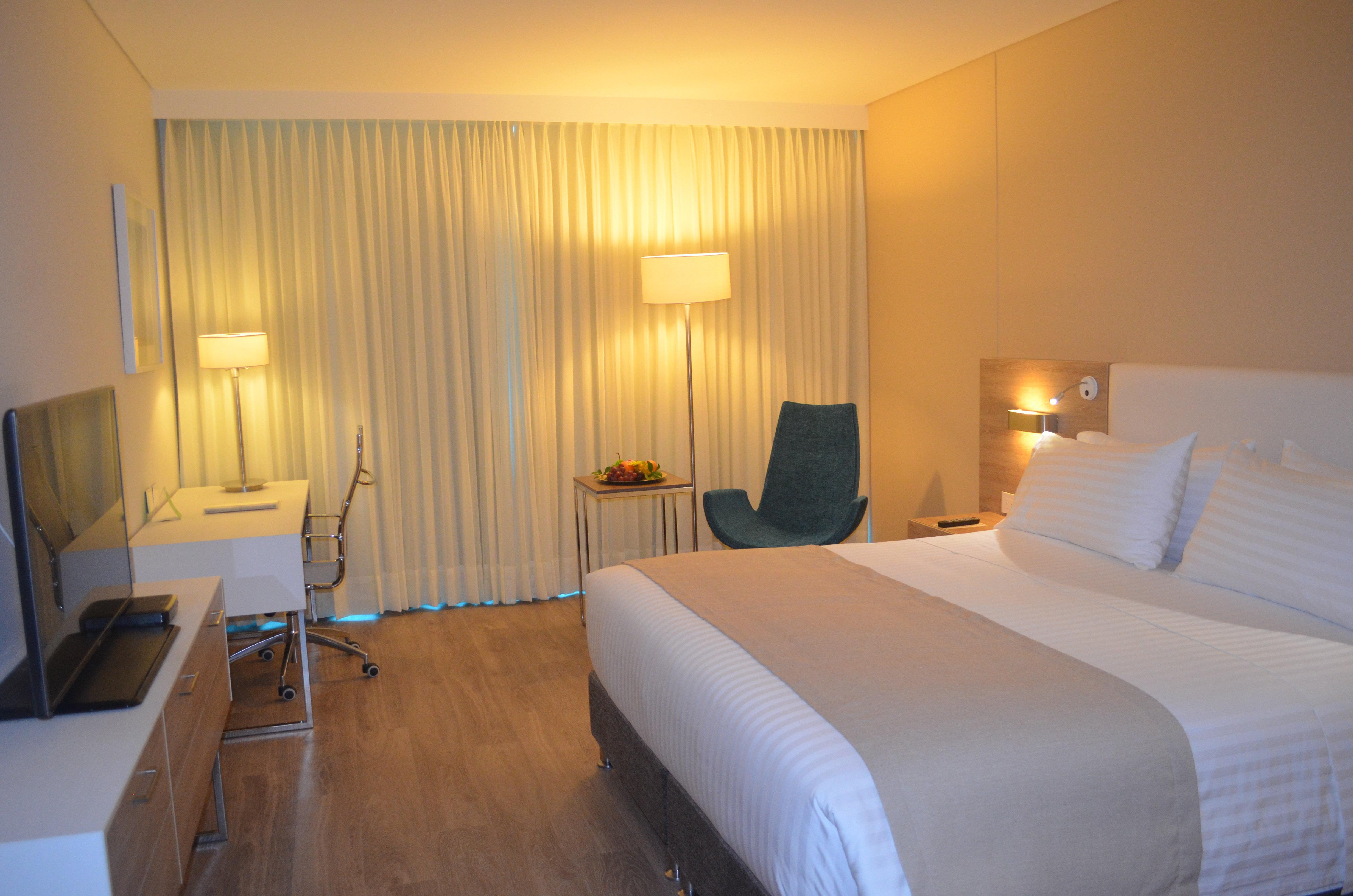 Holiday Inn Cucuta By Ihg Ngoại thất bức ảnh A room at the hotel