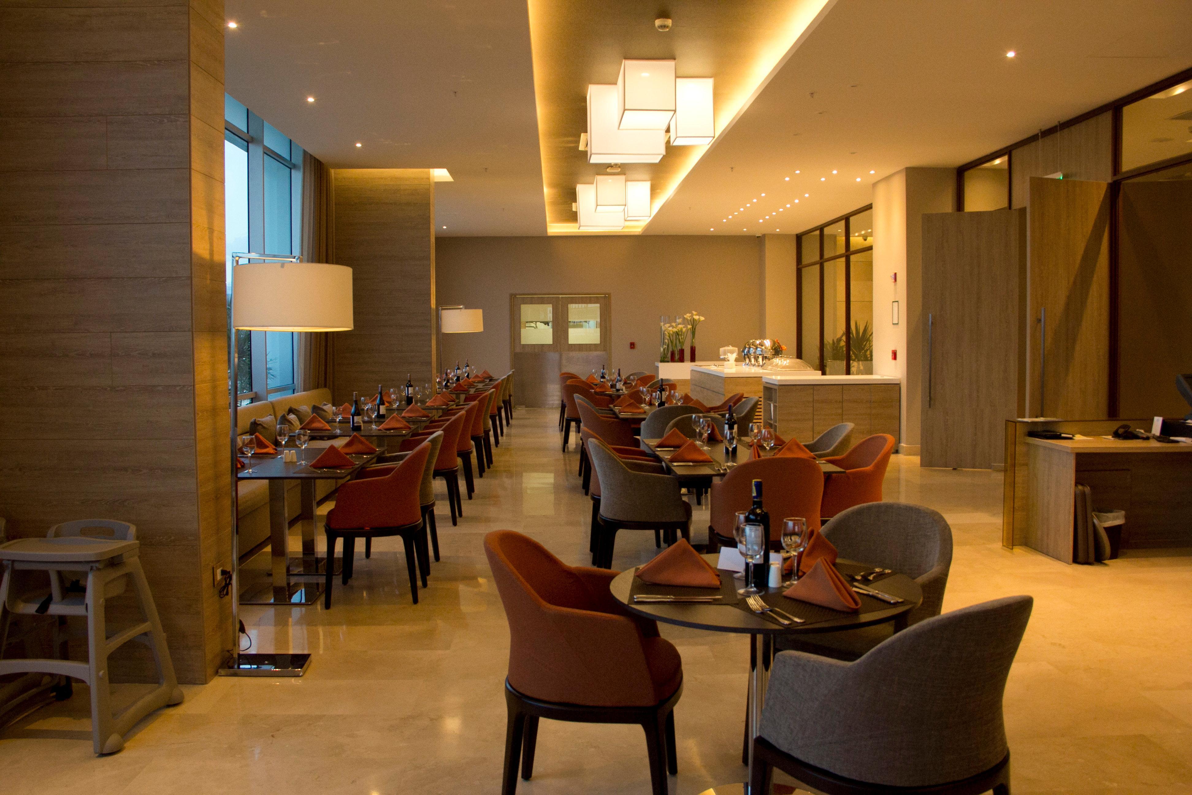 Holiday Inn Cucuta By Ihg Ngoại thất bức ảnh The restaurant